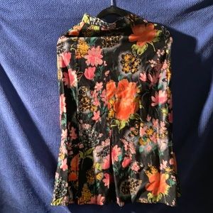 Vintage flower detail skirt